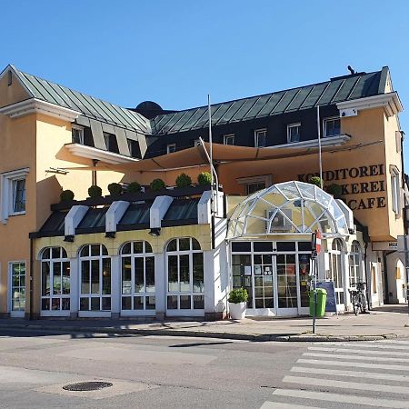 Pension Mueller Gartner Gross-Enzersdorf Exterior photo